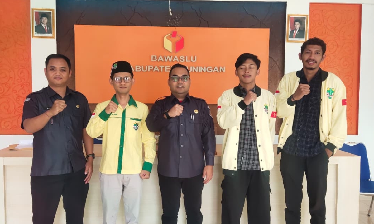 Perkuat Pengawasan Partisipatif, Ketua Bawaslu Kuningan Terima Silaturahmi Pengurus Baru Pemuda Katolik Kuningan