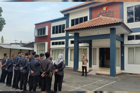 ApelSenin-RendiS1
