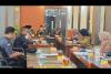rapat-raperda-01